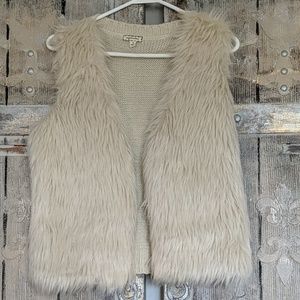 Women's Faux Fur Vest